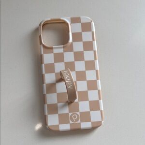 Loopy Case Beige and White Checkered Phone Cover